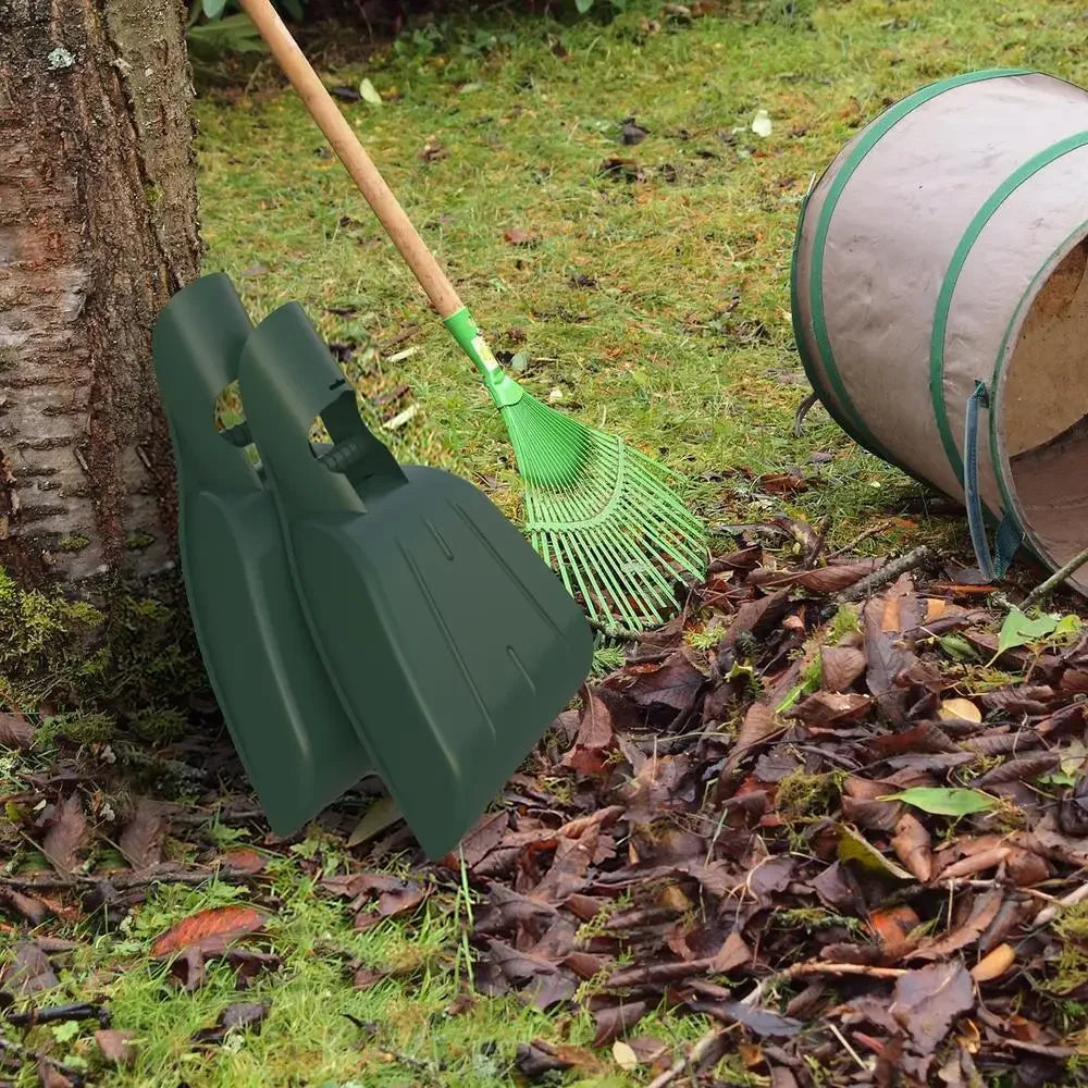 Gorilla Garden Grabbers Leaf Scoop Set